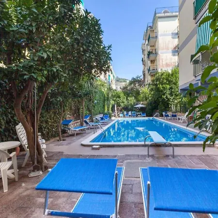 Lush With Pool In Sorrento